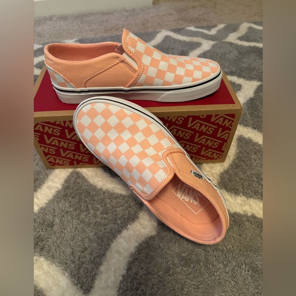 Checkered vans new in box - Picture 2 of 6